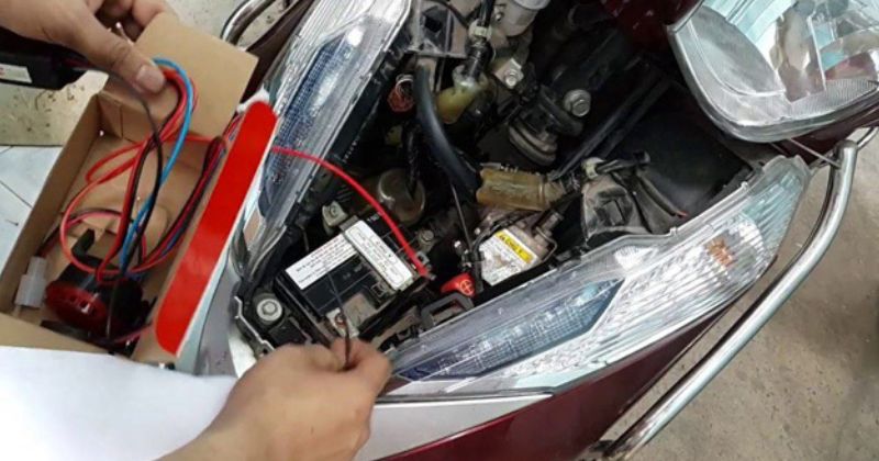 Chi phí thay bình ắc quy xe máy và các yếu tố ảnh hưởng đến giá